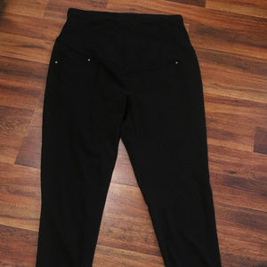 Time and Tru Maternity Black Stretch Leggings